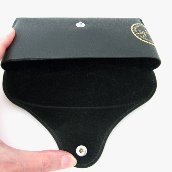 Ray-Ban Black Faux Leather Semi-hard Sunglass Case - Picture 2 of 4